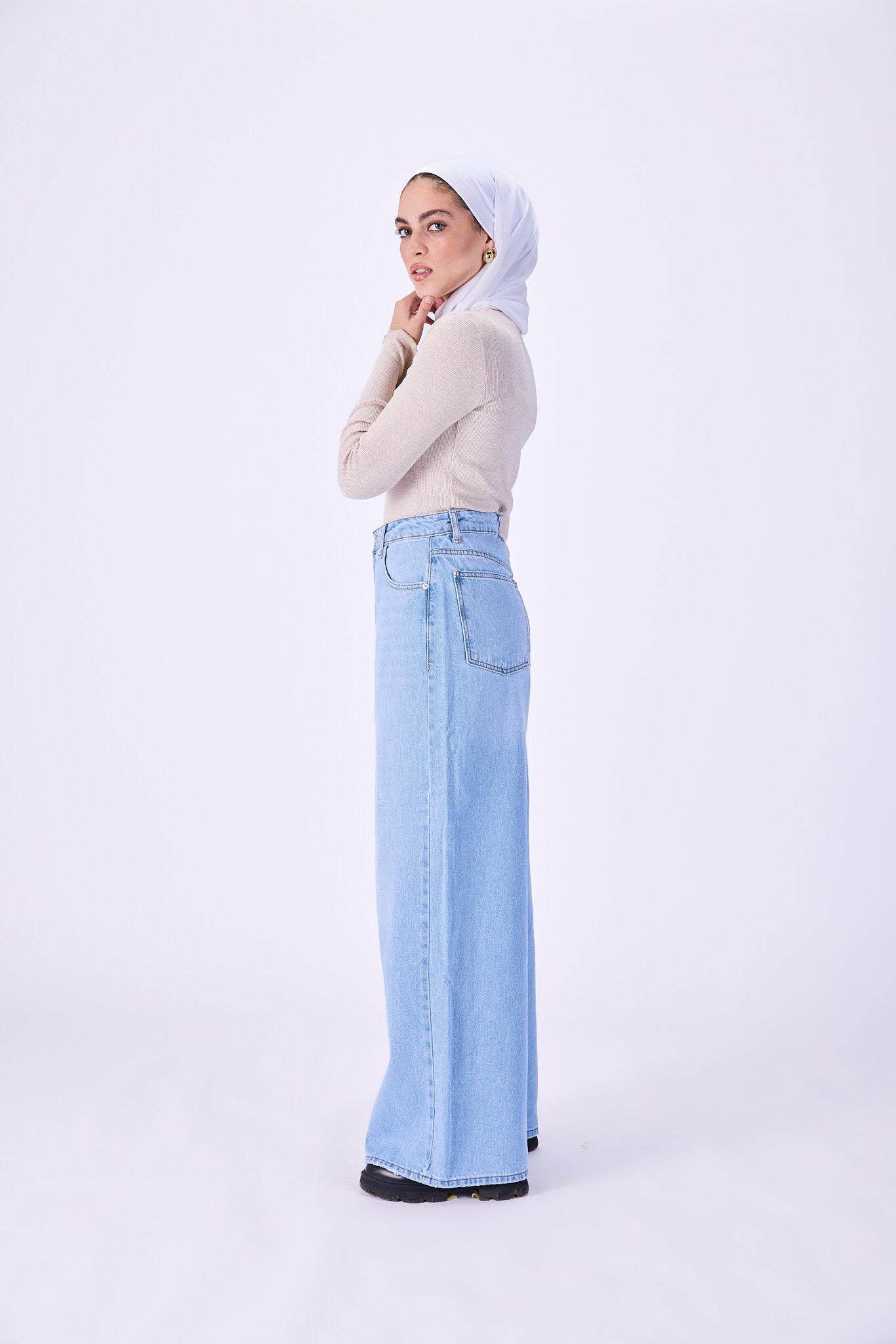 Wide leg jeans