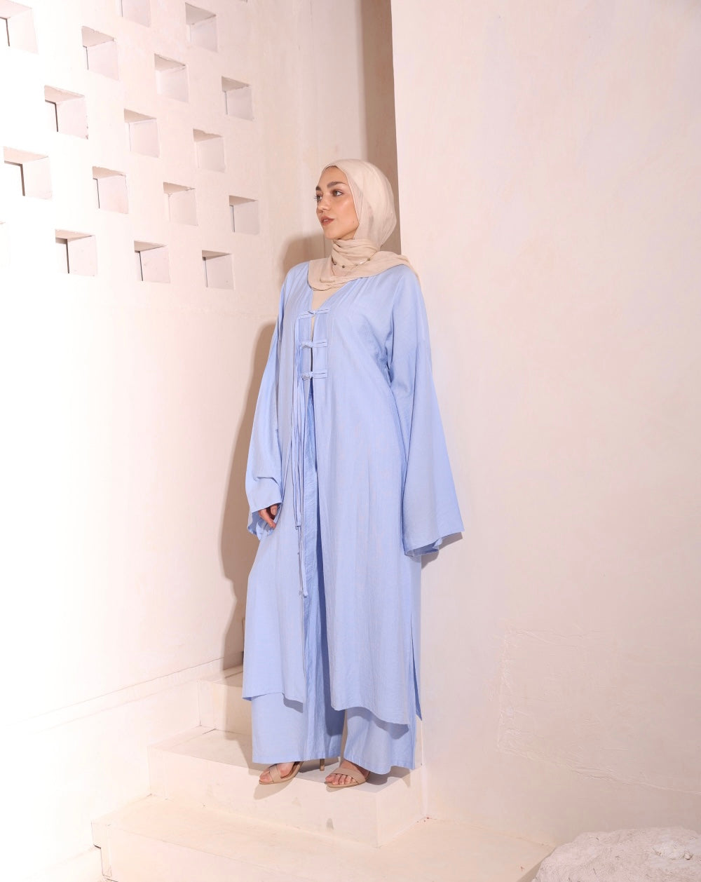 Blue High Low Set