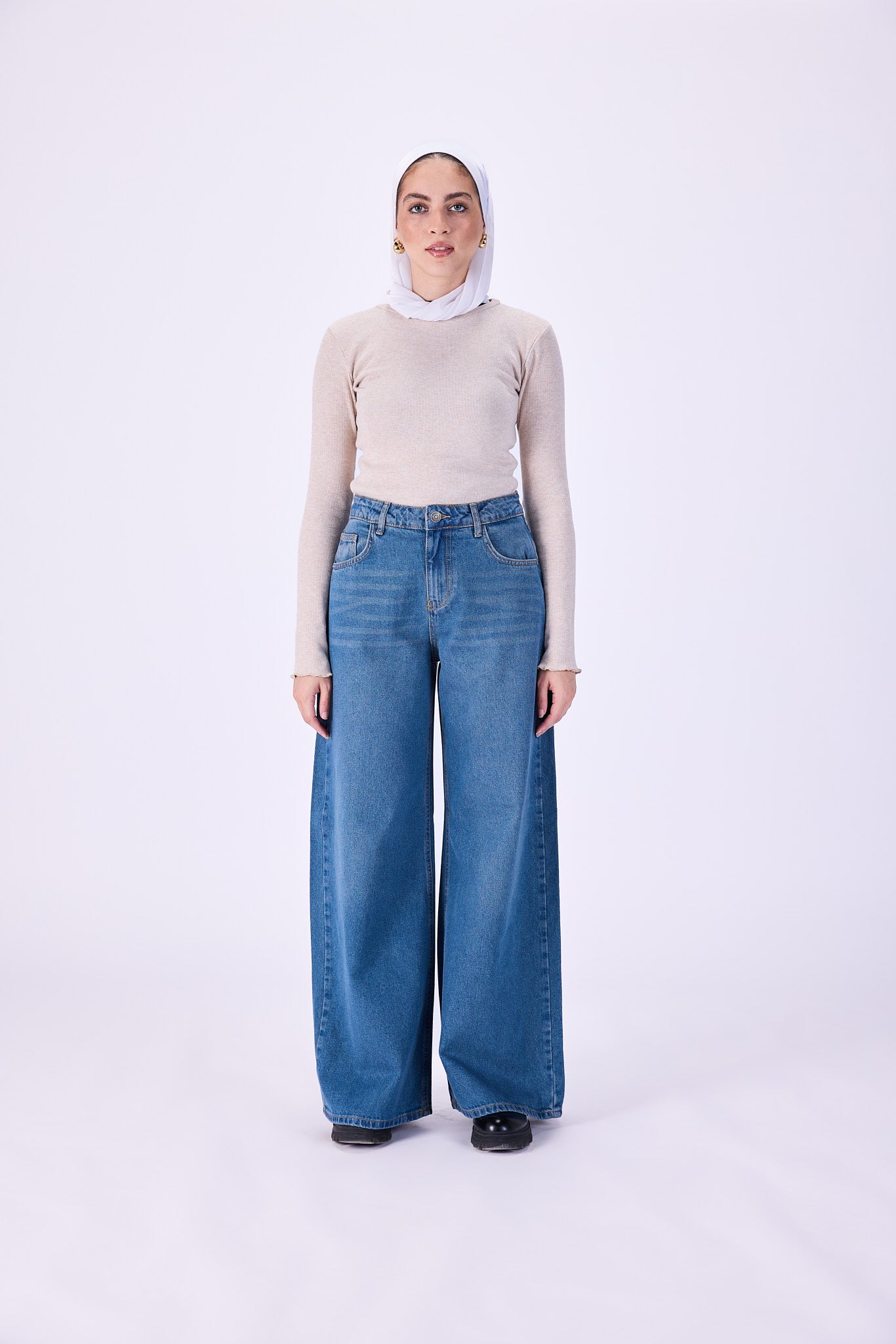 Wide leg jeans