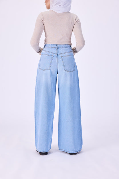Wide leg jeans