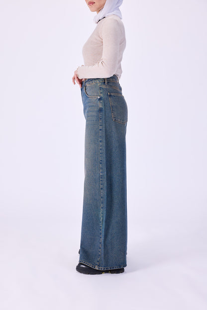 Wide leg jeans