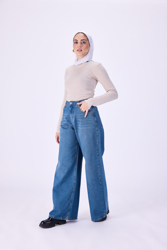 Wide leg jeans
